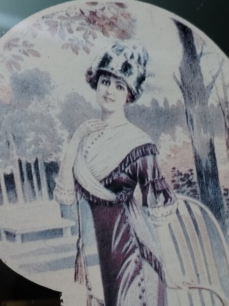 Cutie franceza vintage pentru chei cu oglinda A. Deauville